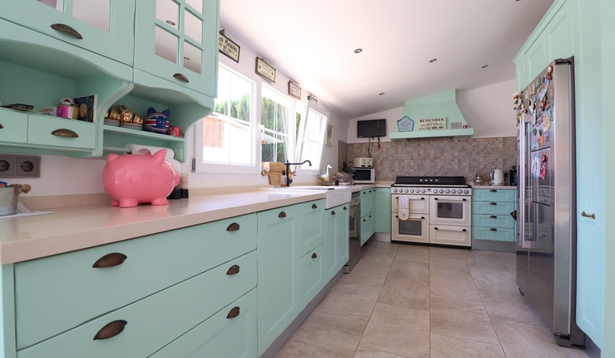 Resale - Villa - Heredades - Heredades - Country