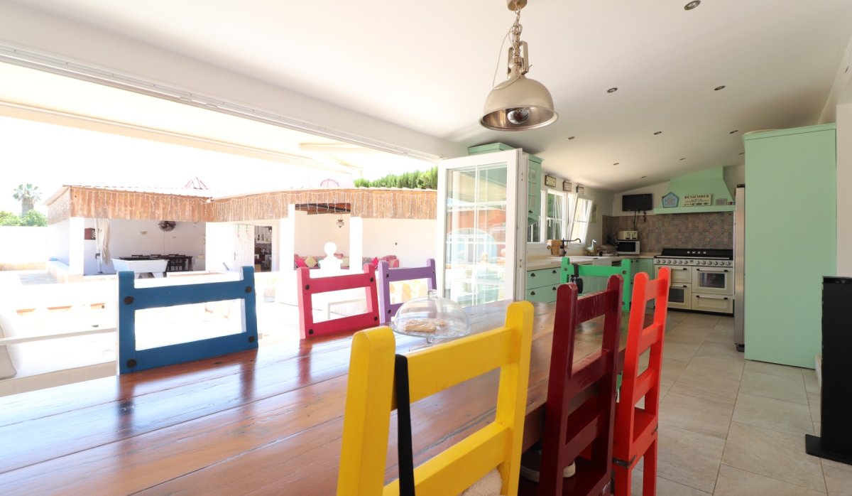 Resale - Villa - Heredades - Heredades - Country