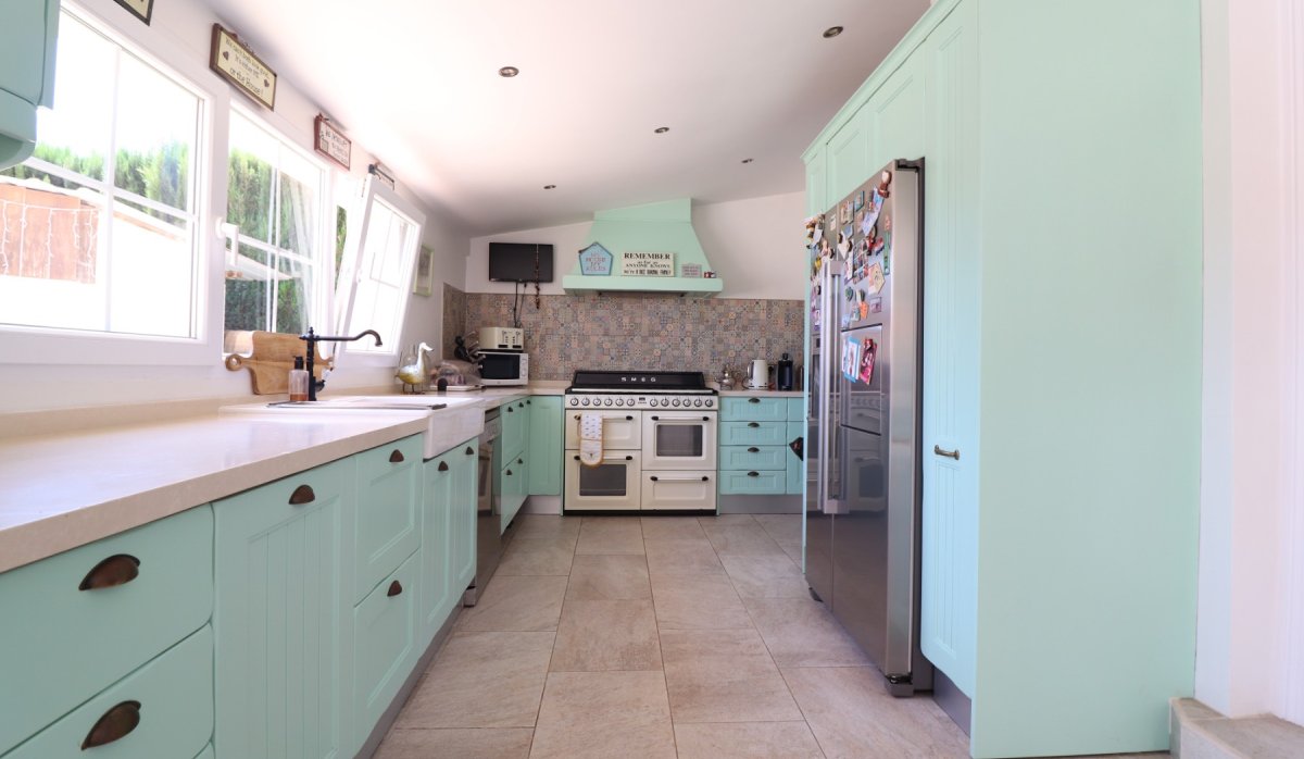 Resale - Villa - Heredades - Heredades - Country