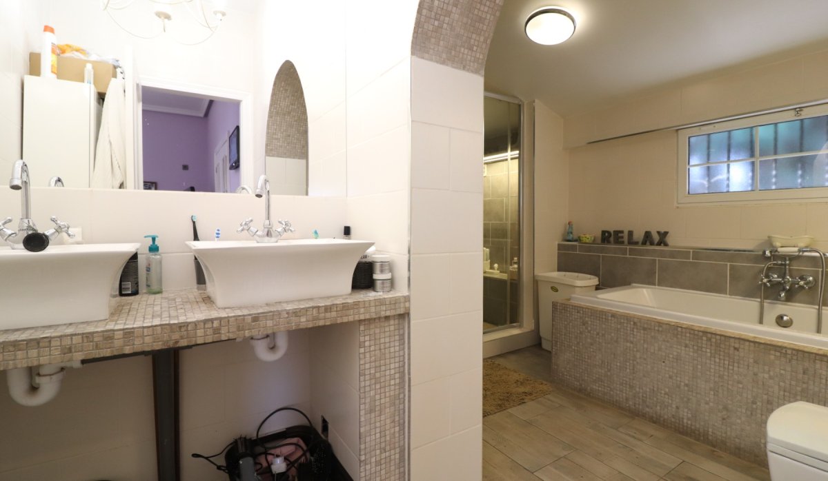 Resale - Villa - Heredades - Heredades - Country