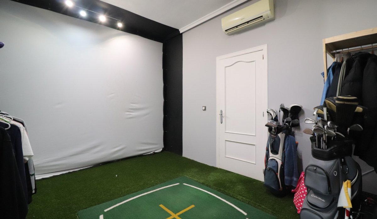 Resale - Villa - Heredades - Heredades - Country