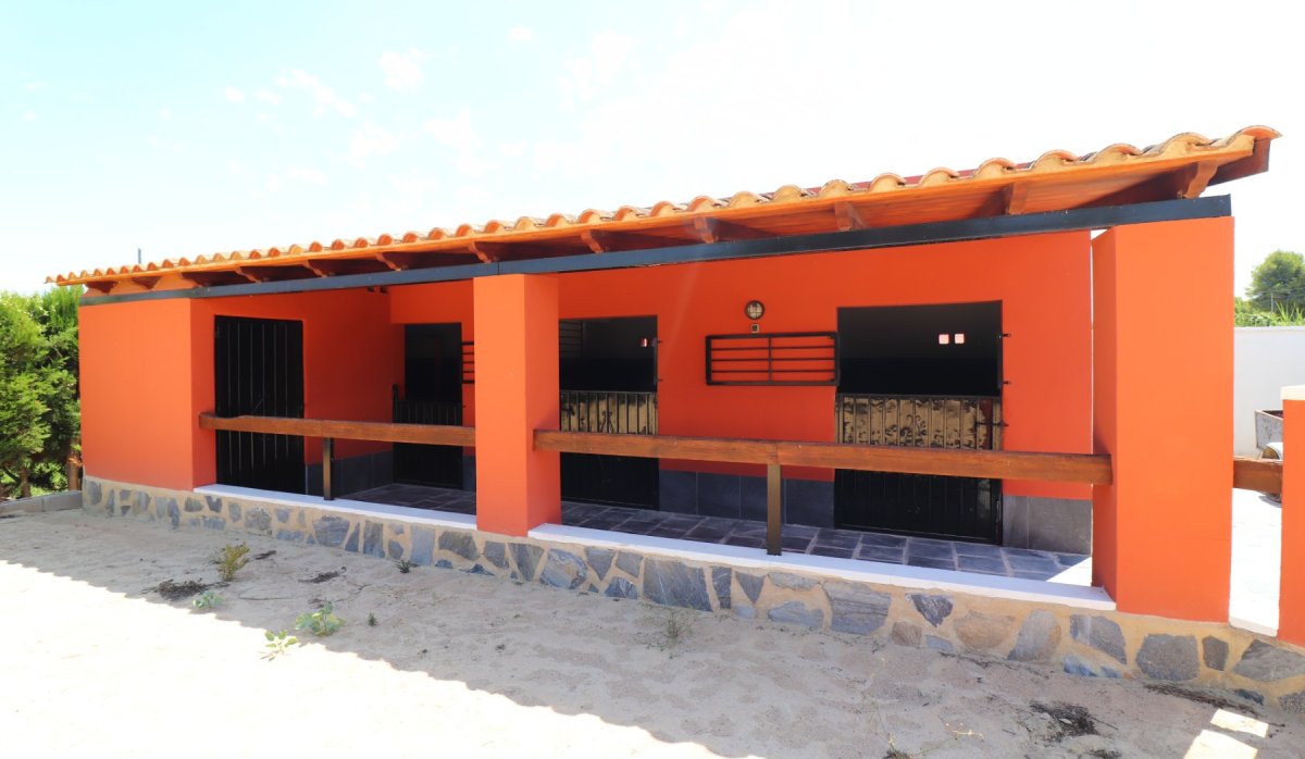 Resale - Villa - Heredades - Heredades - Country