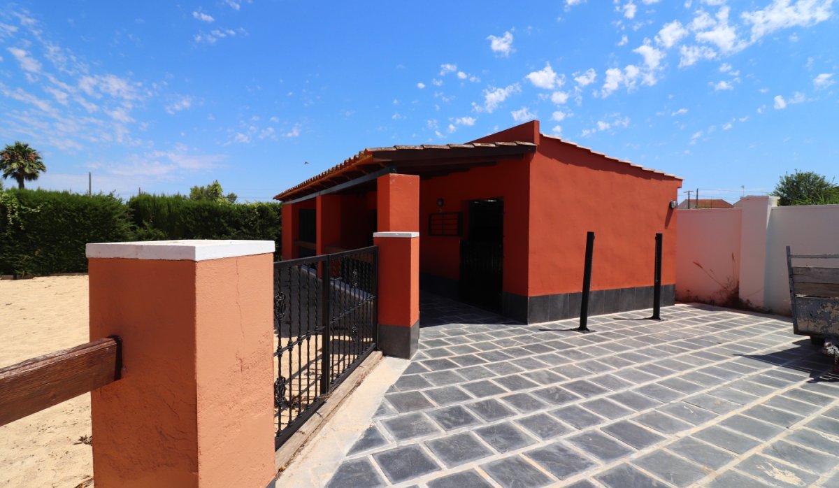 Resale - Villa - Heredades - Heredades - Country