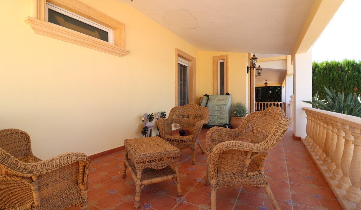 Resale - Villa - Heredades - Heredades - Country