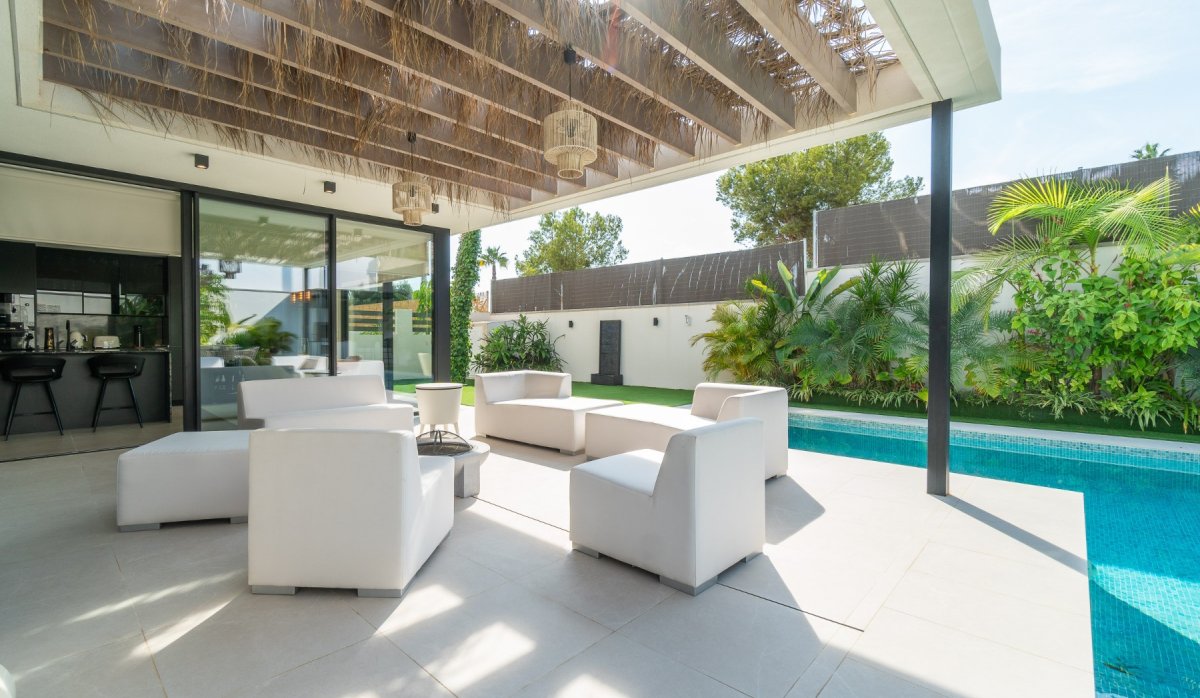 Resale - Villa - Torrevieja - Los Balcones