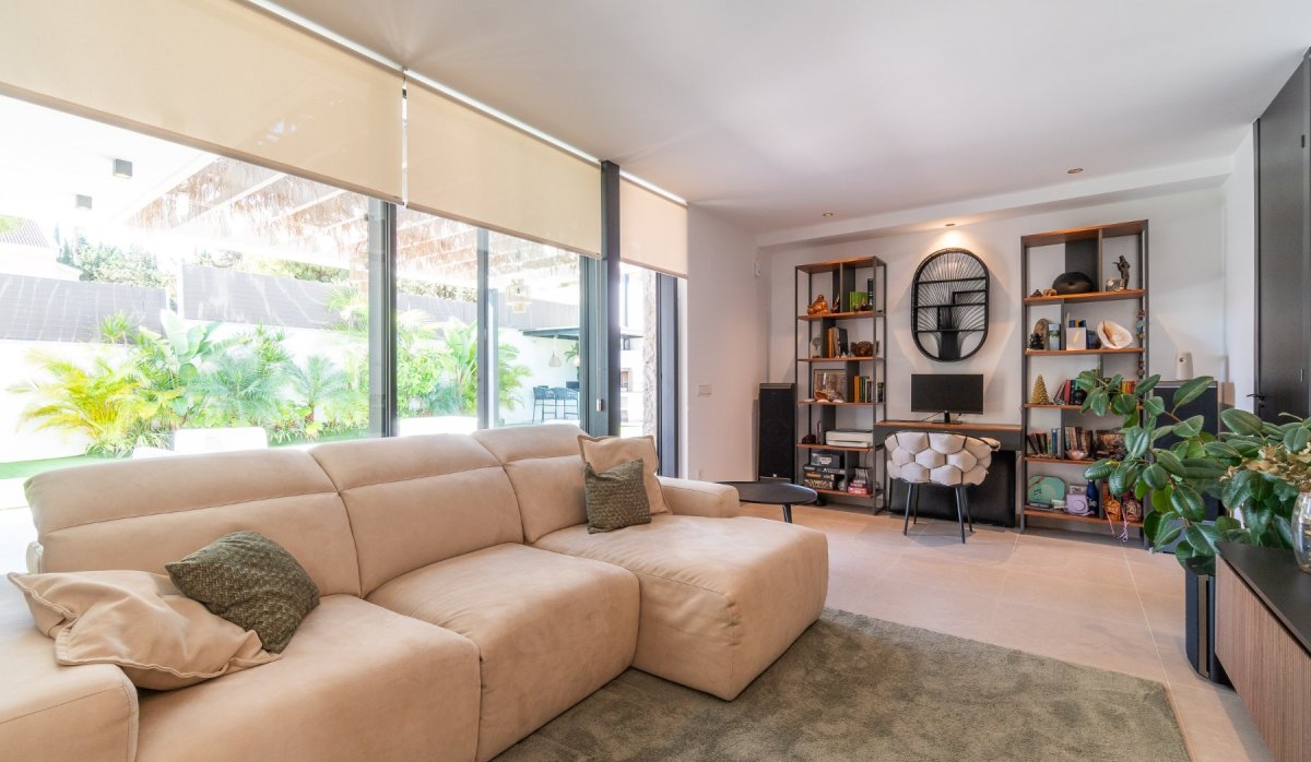 Resale - Villa - Torrevieja - Los Balcones