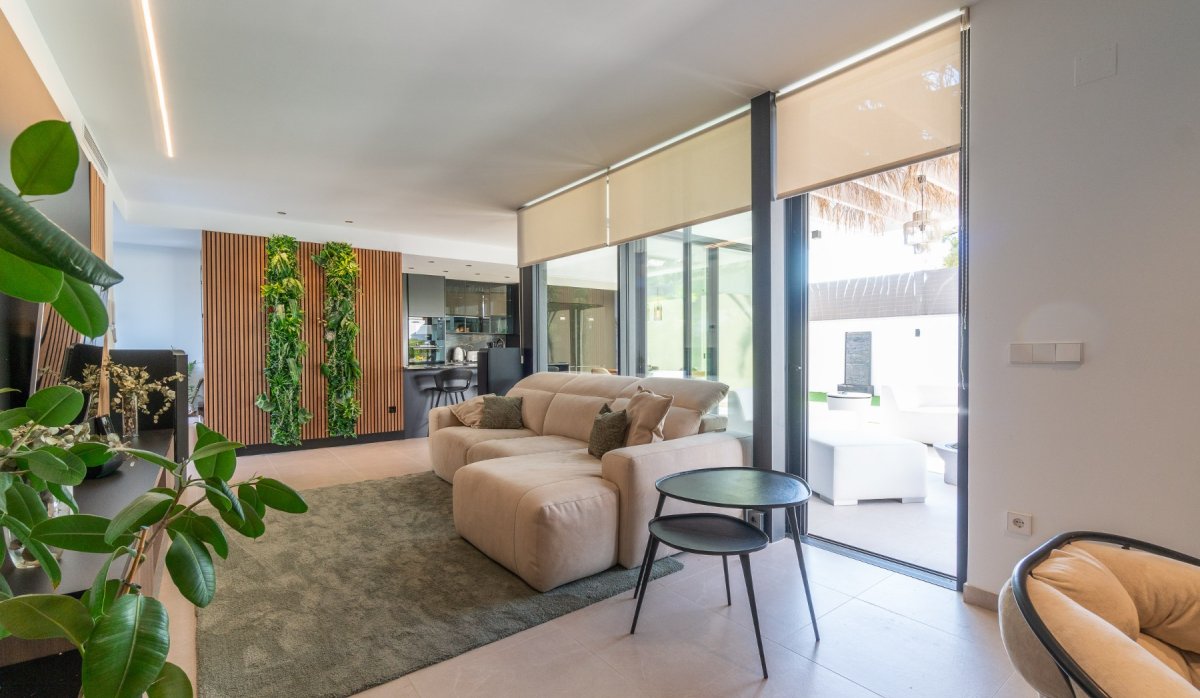 Resale - Villa - Torrevieja - Los Balcones