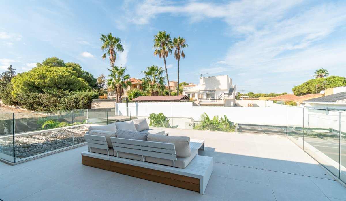 Resale - Villa - Torrevieja - Los Balcones