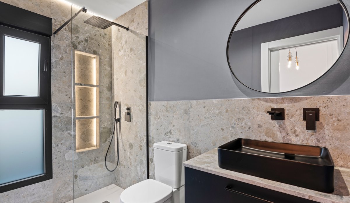 Resale - Villa - Torrevieja - El Chaparral