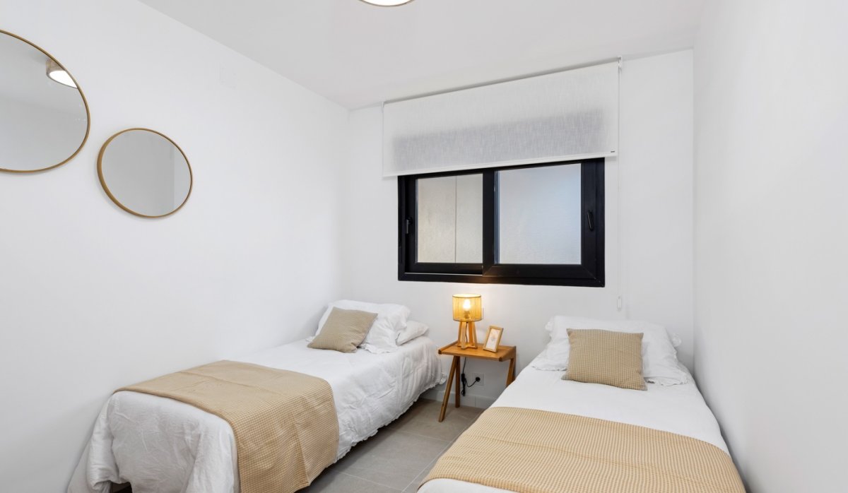 Resale - Villa - Torrevieja - El Chaparral