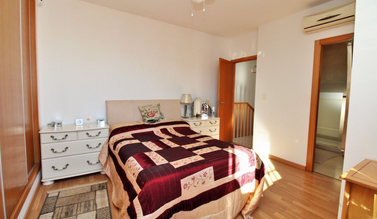 Revente - Villa - Villamartín - PAU 8