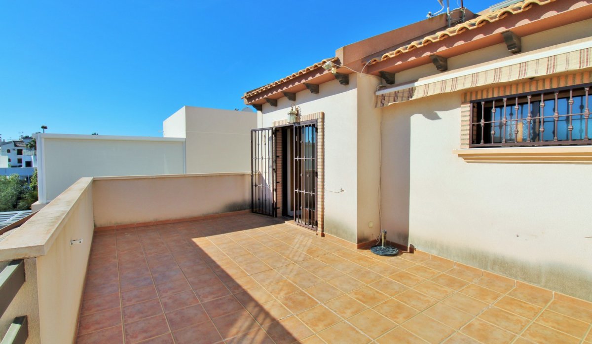 Revente - Villa - Villamartín - PAU 8