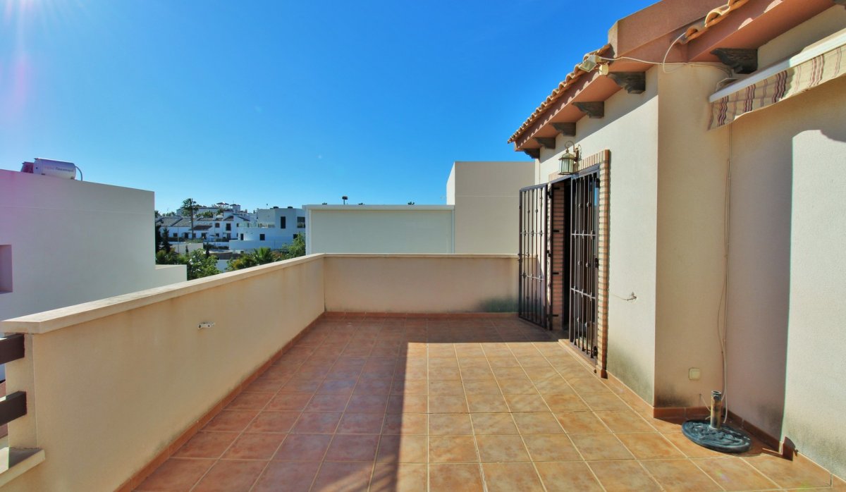 Revente - Villa - Villamartín - PAU 8