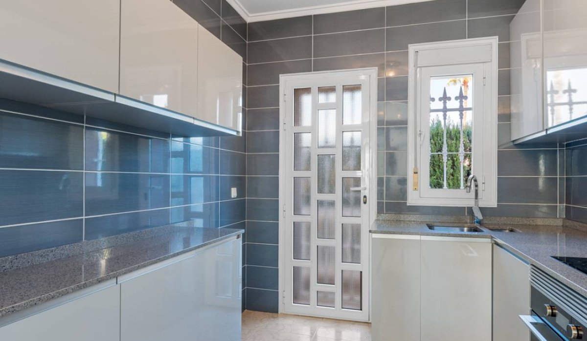 Reventa - Villa - Ciudad quesada - Doña Pepa