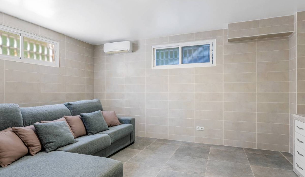 Reventa - Villa - Ciudad quesada - Doña Pepa