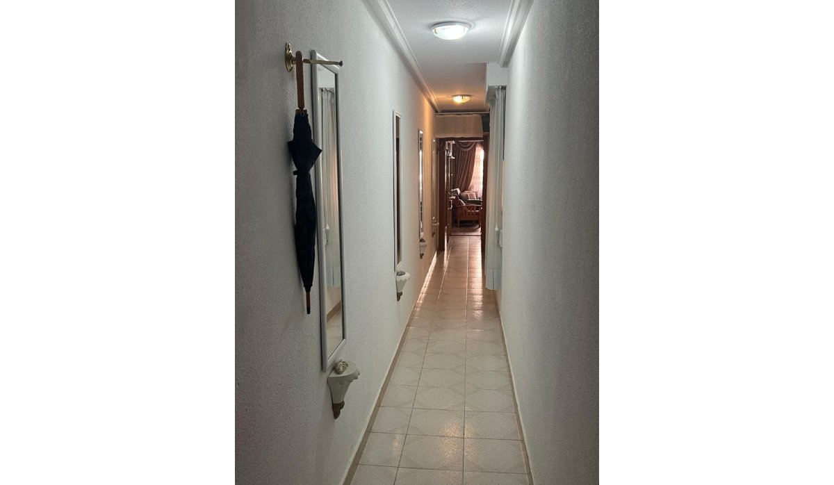 Revente - Appartement - Torrevieja - Playa del Cura