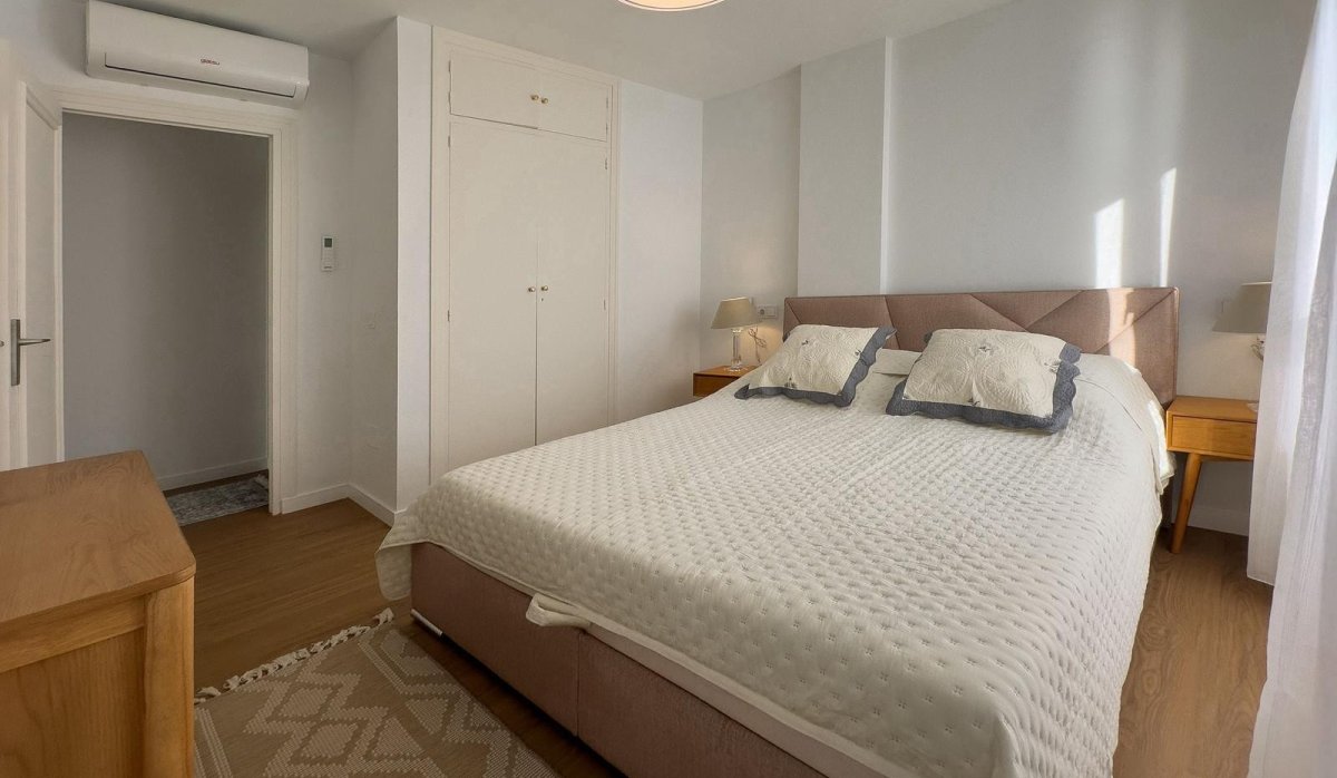 Resale - Apartment / flat - Torrevieja - Playa del Cura