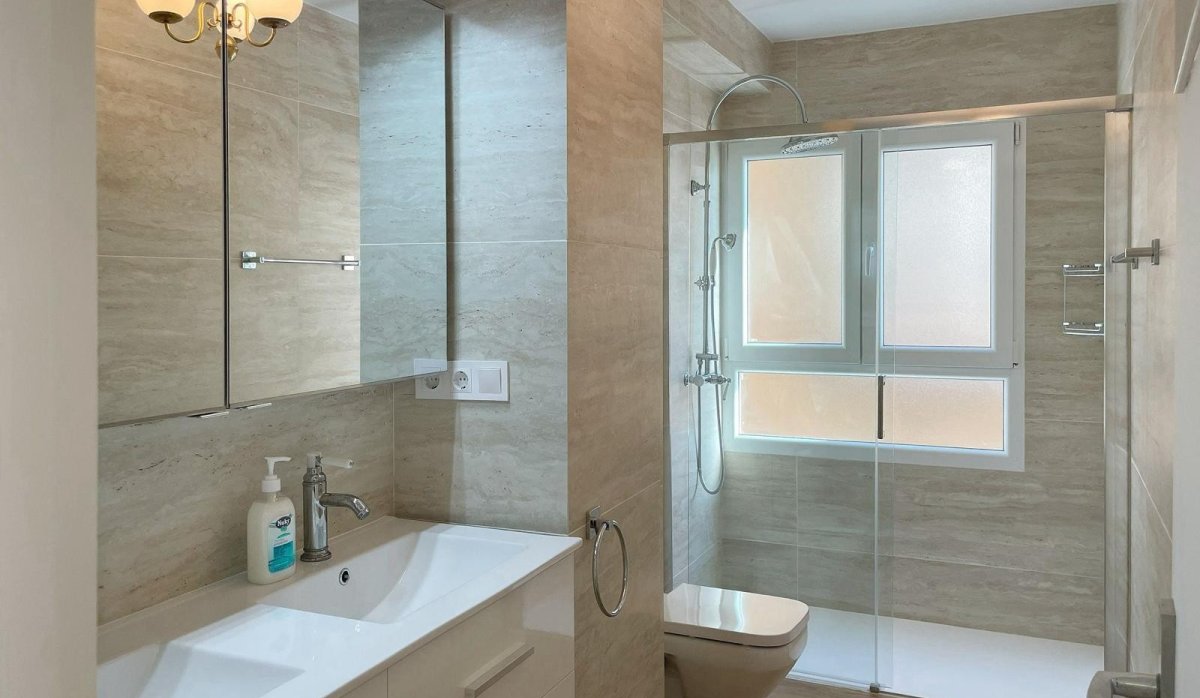 Resale - Apartment / flat - Torrevieja - Playa del Cura