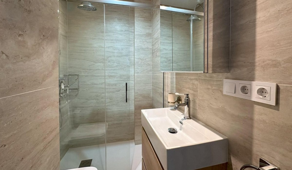 Resale - Apartment / flat - Torrevieja - Playa del Cura