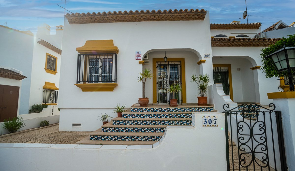Revente - Villa - Orihuela Costa - Villamartín