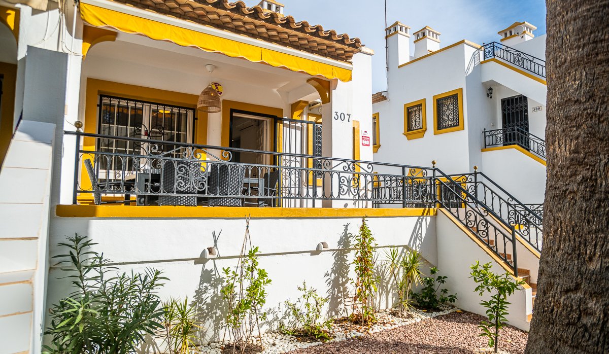 Revente - Villa - Orihuela Costa - Villamartín