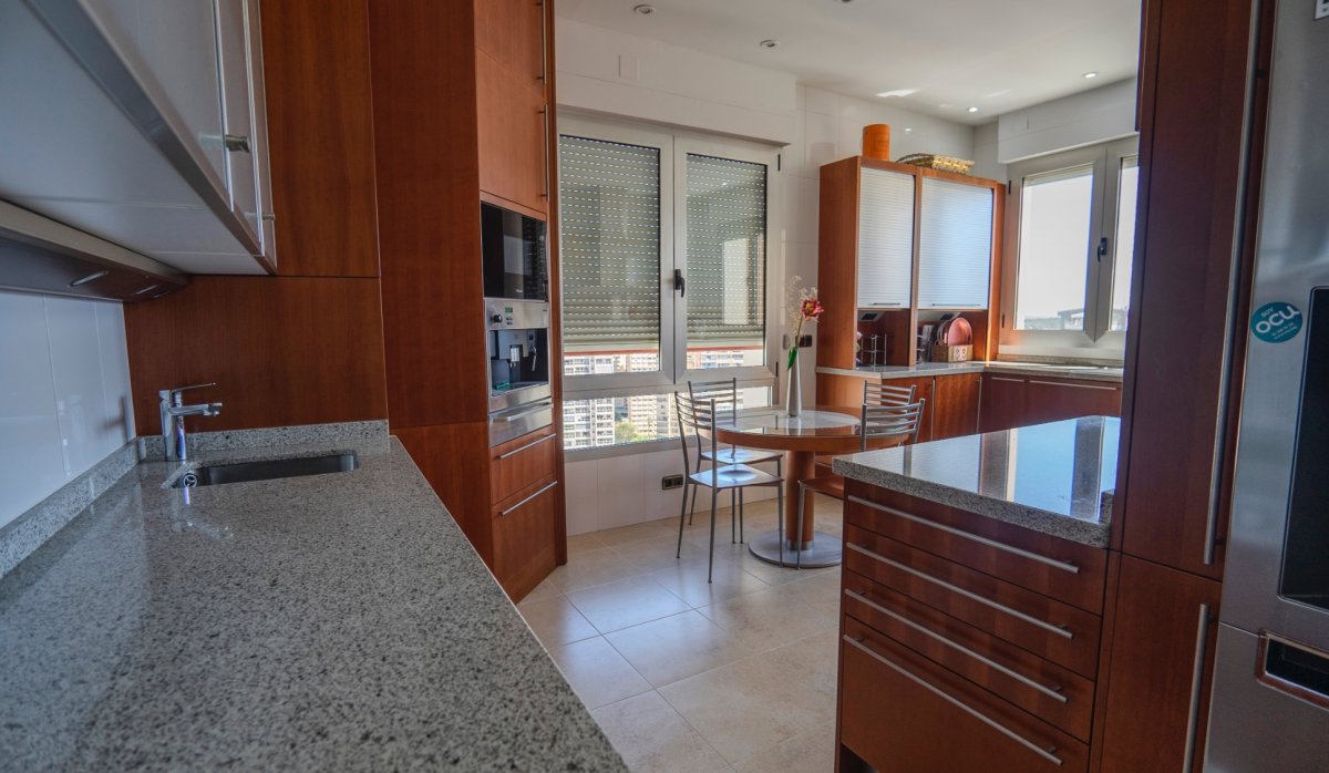 Revente - Appartement - Benidorm - Coblanca