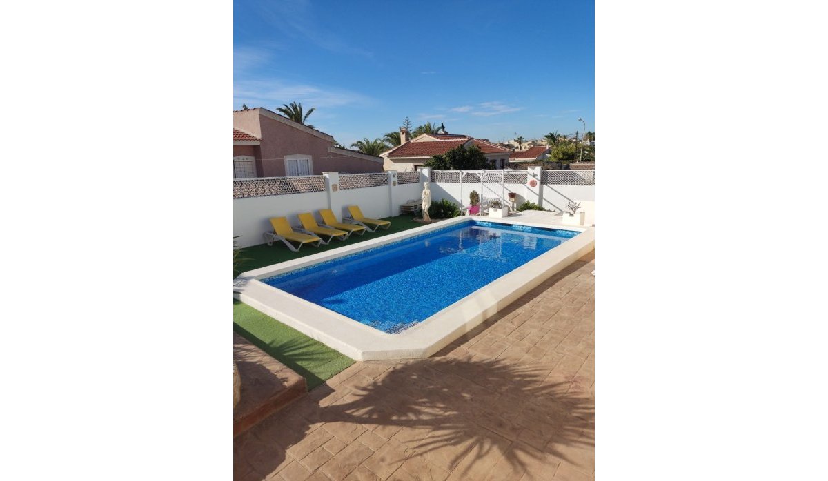 Revente - Villa - Ciudad quesada - Central Quesada