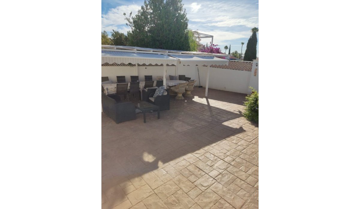 Revente - Villa - Ciudad quesada - Central Quesada