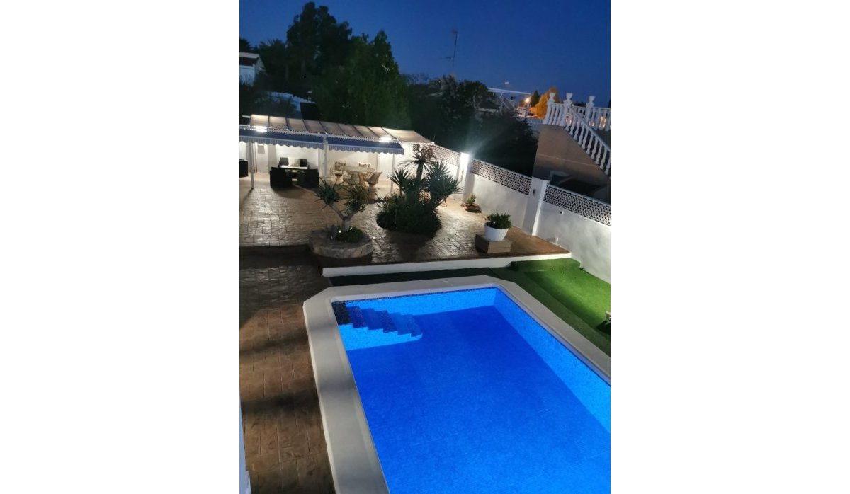 Revente - Villa - Ciudad quesada - Central Quesada