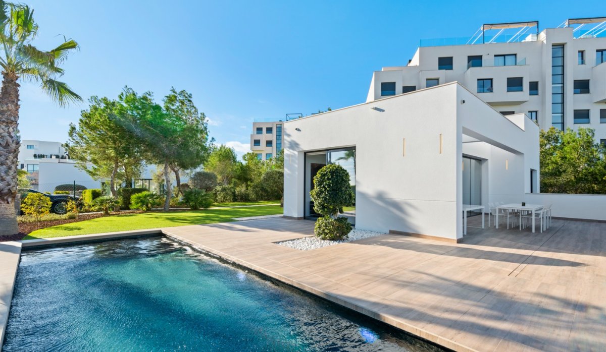 Resale - Villa - Las Colinas Golf Resort - Las Colinas golf