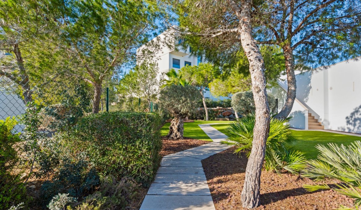 Resale - Villa - Las Colinas Golf Resort - Las Colinas golf