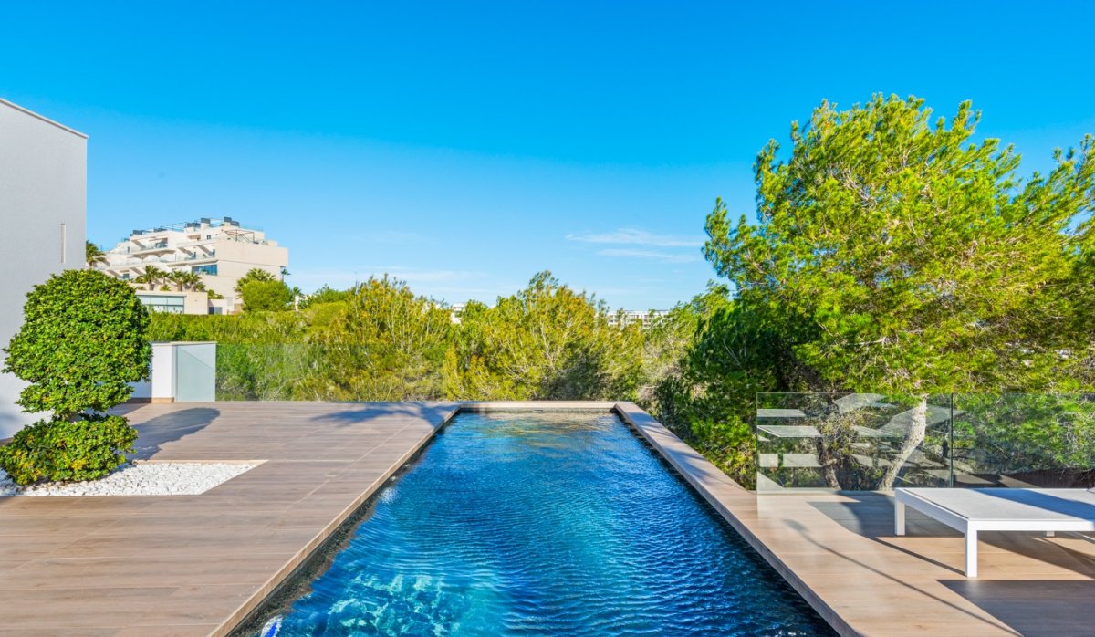 Resale - Villa - Las Colinas Golf Resort - Las Colinas golf