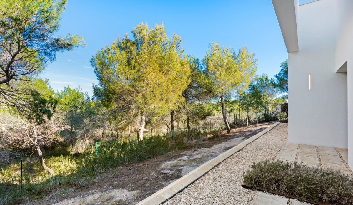 Resale - Villa - Las Colinas Golf Resort - Las Colinas golf