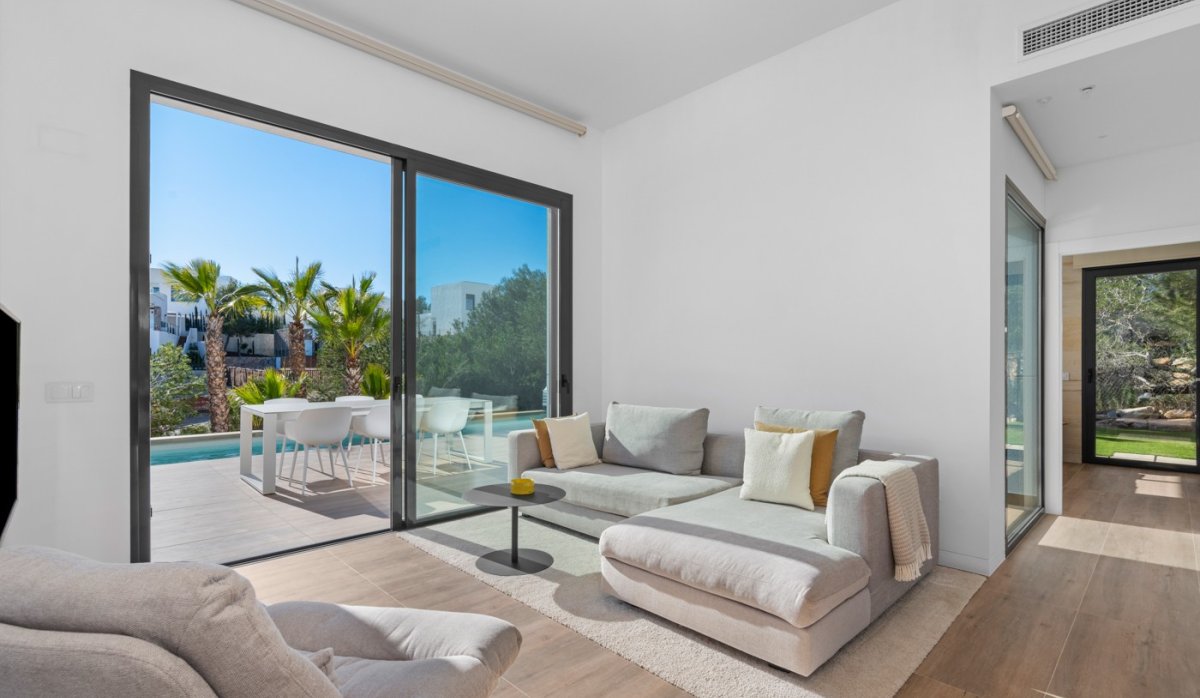 Resale - Villa - Las Colinas Golf Resort - Las Colinas golf