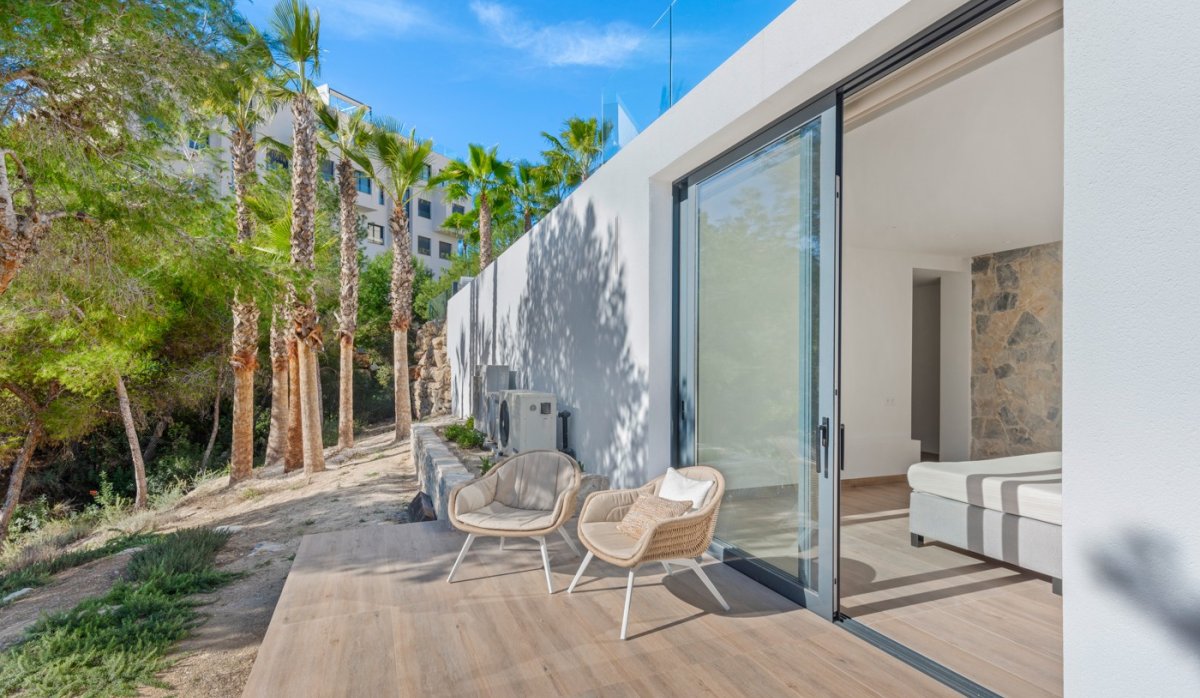 Resale - Villa - Las Colinas Golf Resort - Las Colinas golf