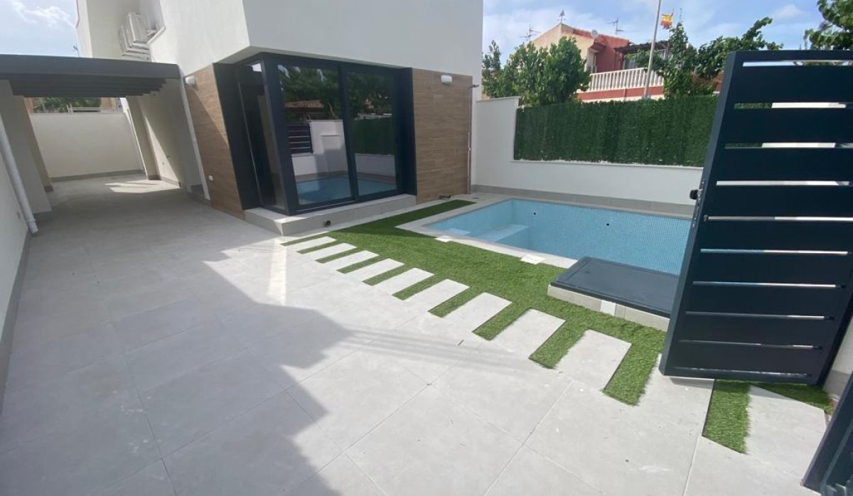 Obra nueva - Villa - Los Alcazares - La Concha