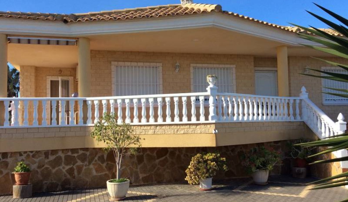 Resale - Villa - Valle del Sol