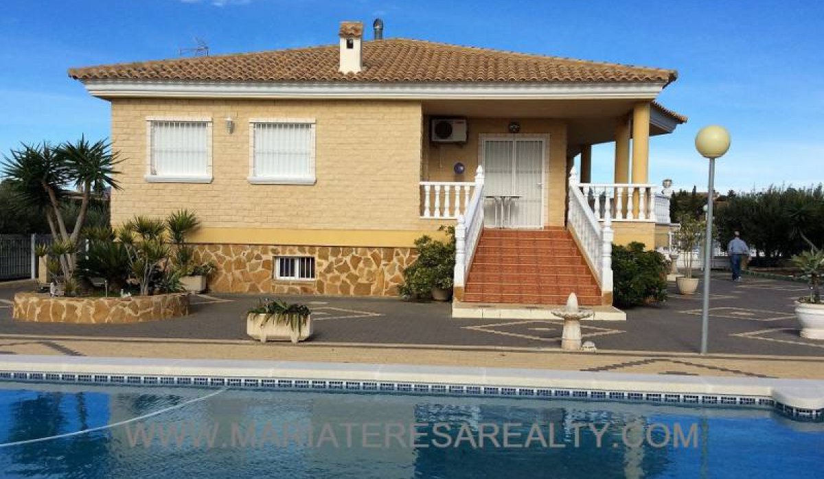 Resale - Villa - Valle del Sol