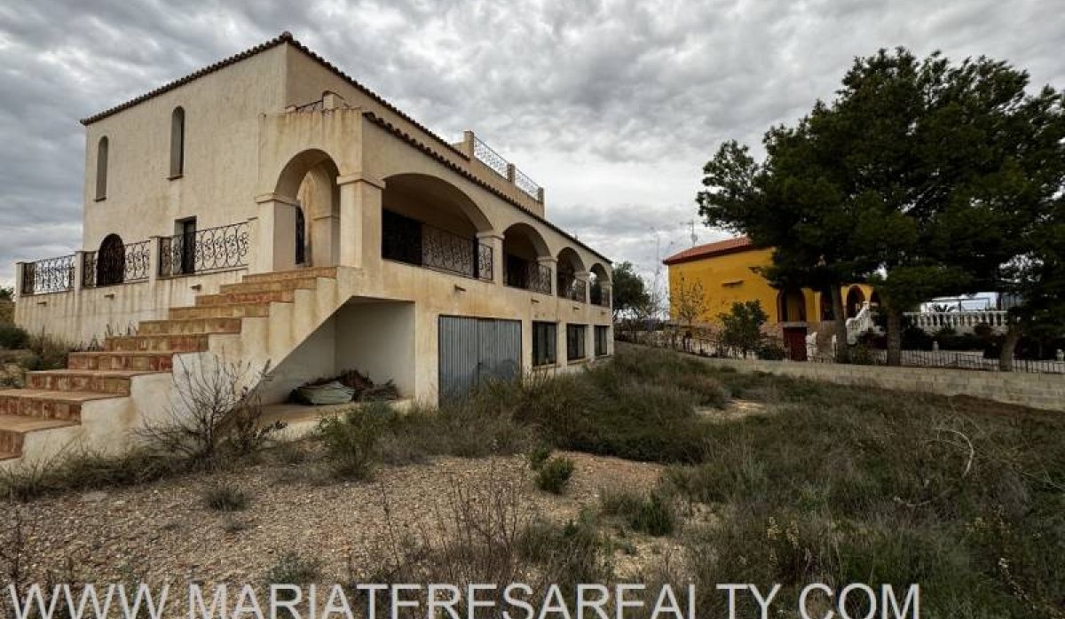 Resale - Villa - Valle del Sol