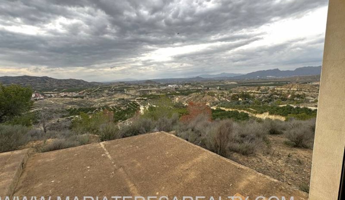 Resale - Villa - Valle del Sol