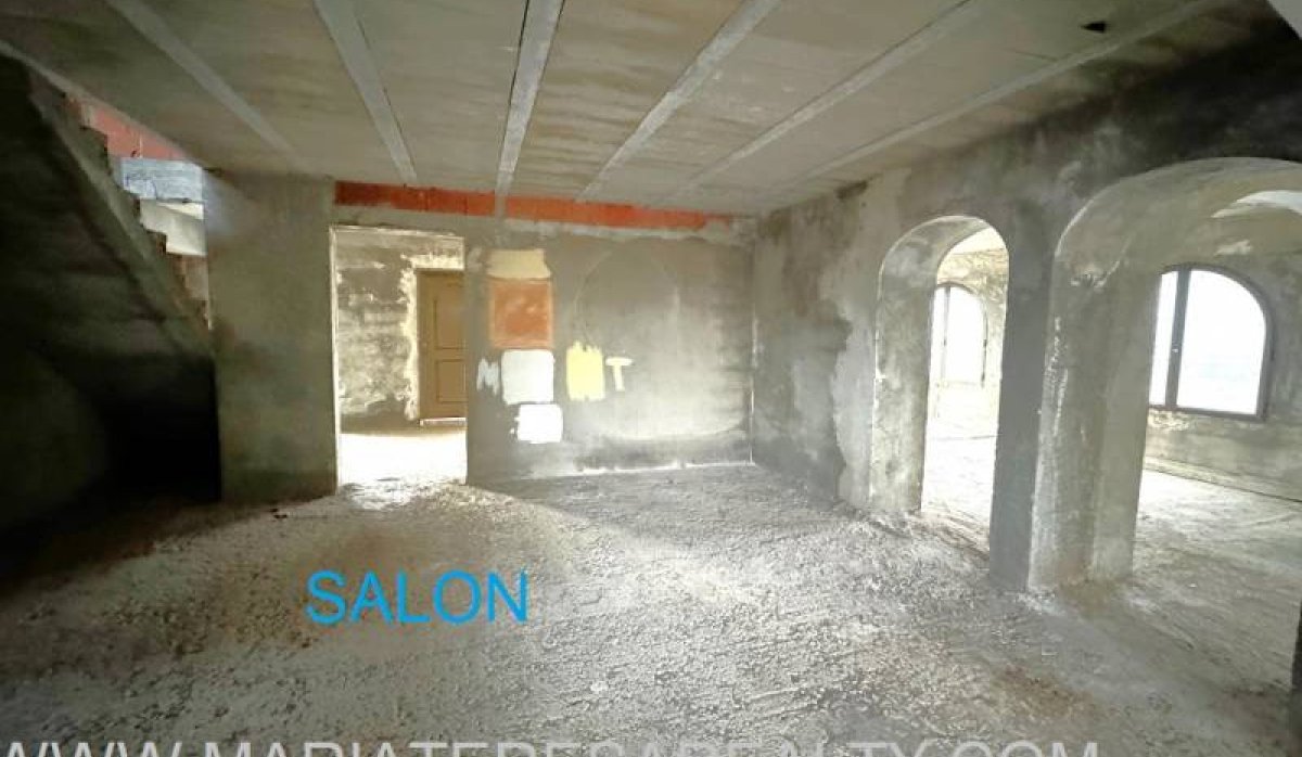 Resale - Villa - Valle del Sol