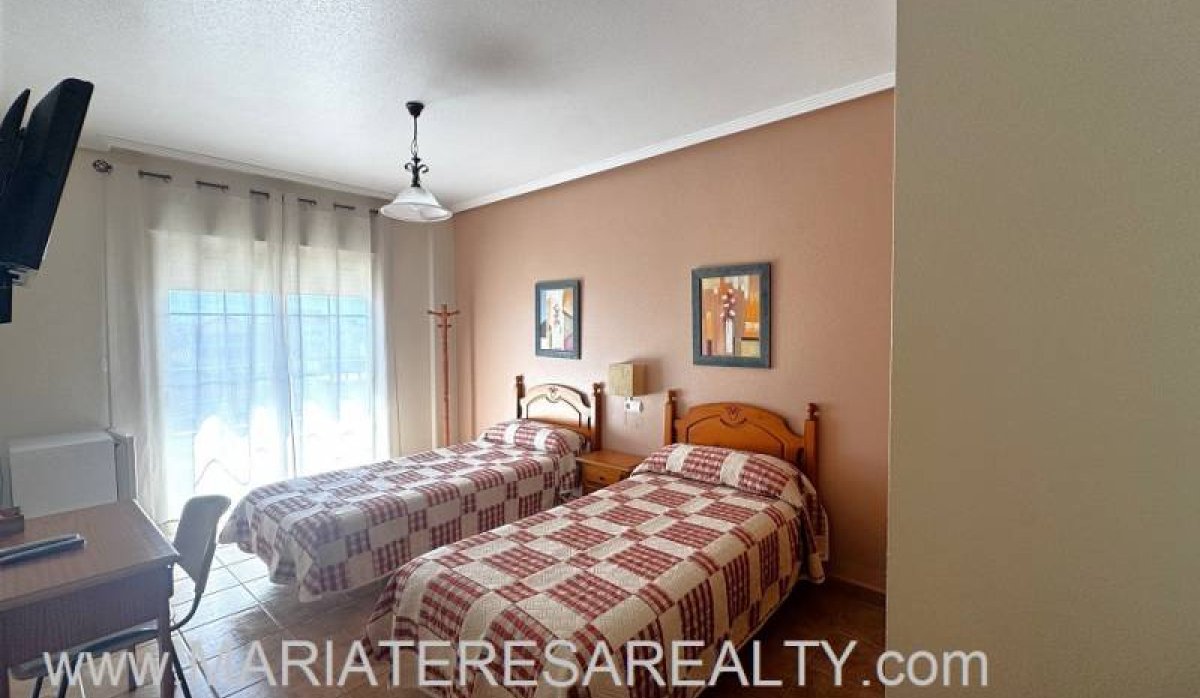 Reventa - Comercial - Los Alcazares