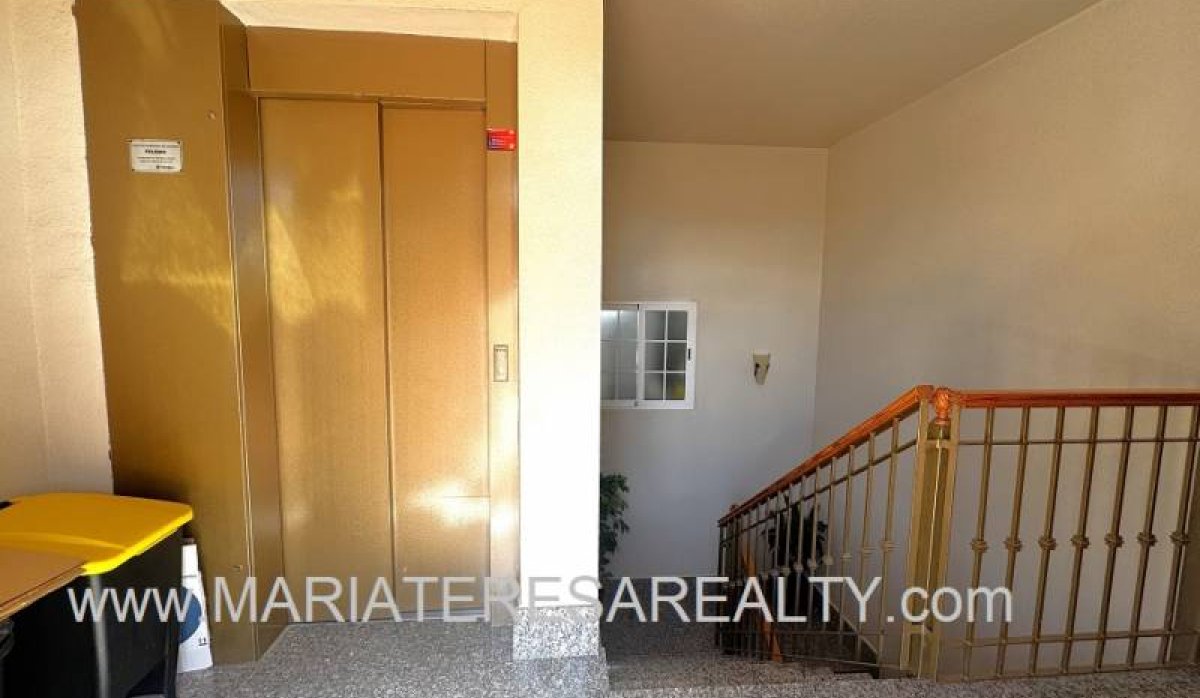 Reventa - Comercial - Los Alcazares