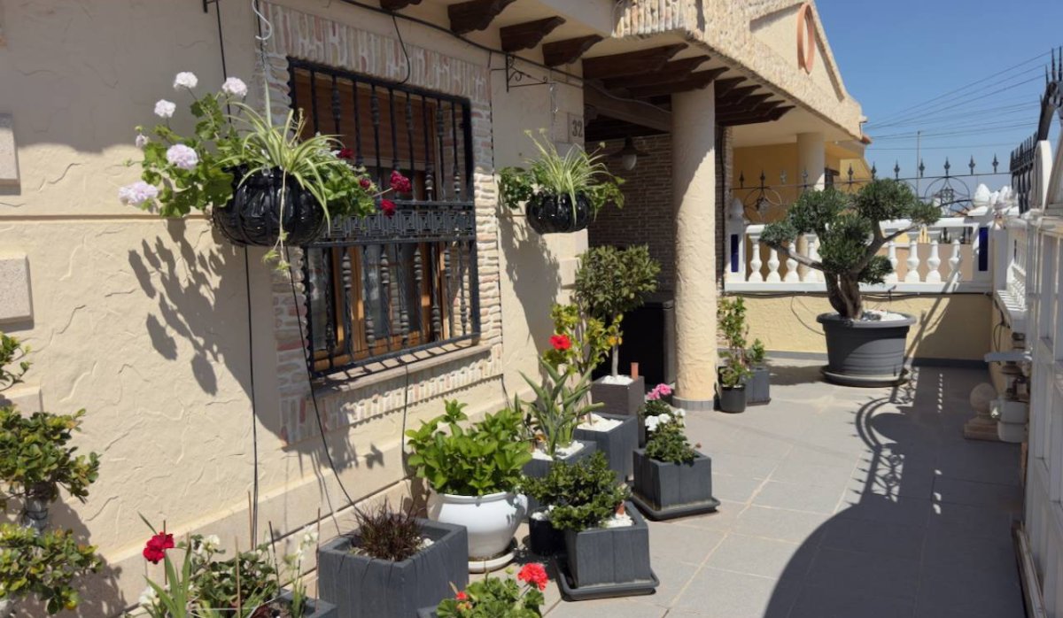 Reventa - Villa - Benijofar