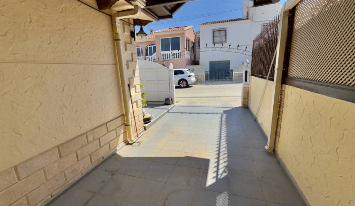 Reventa - Villa - Benijofar