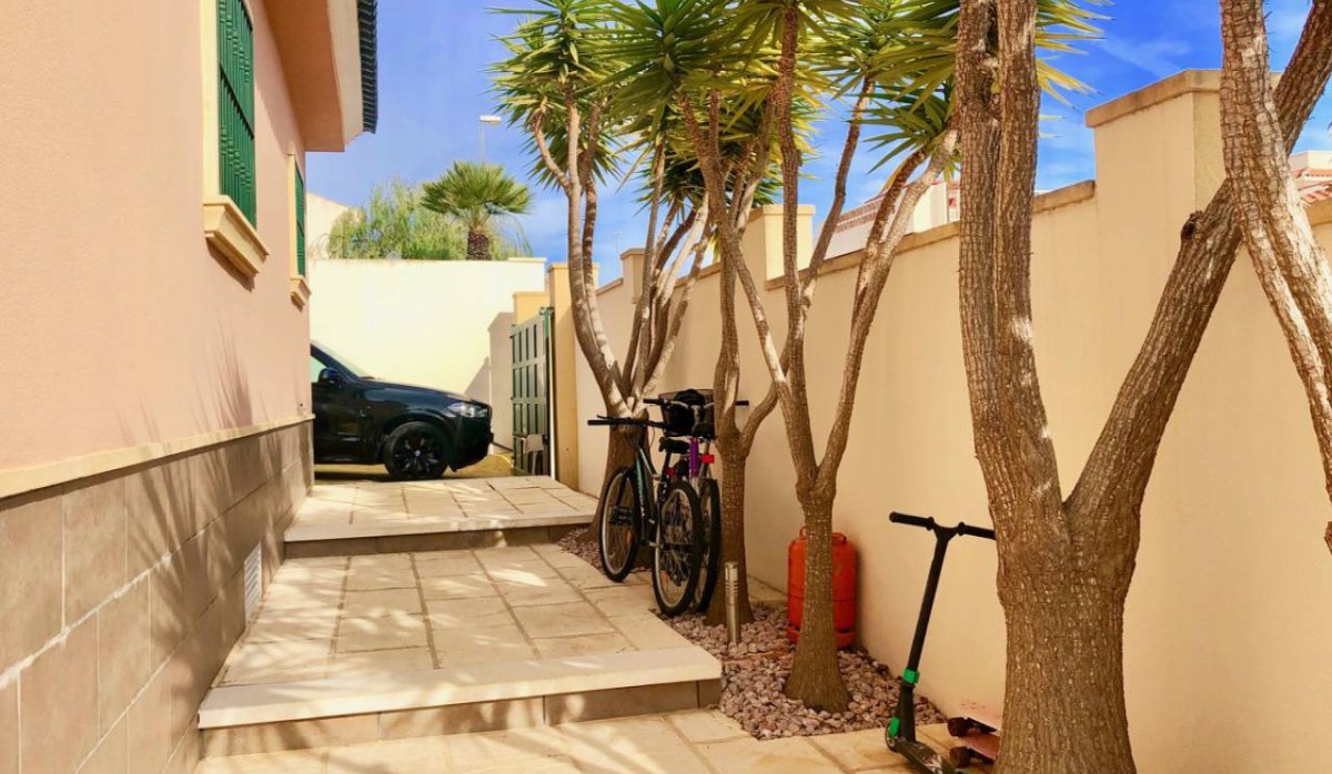 Resale - Villa - Ciudad quesada - La Fiesta