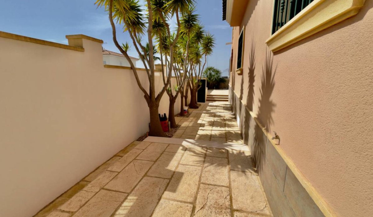 Resale - Villa - Ciudad quesada - La Fiesta