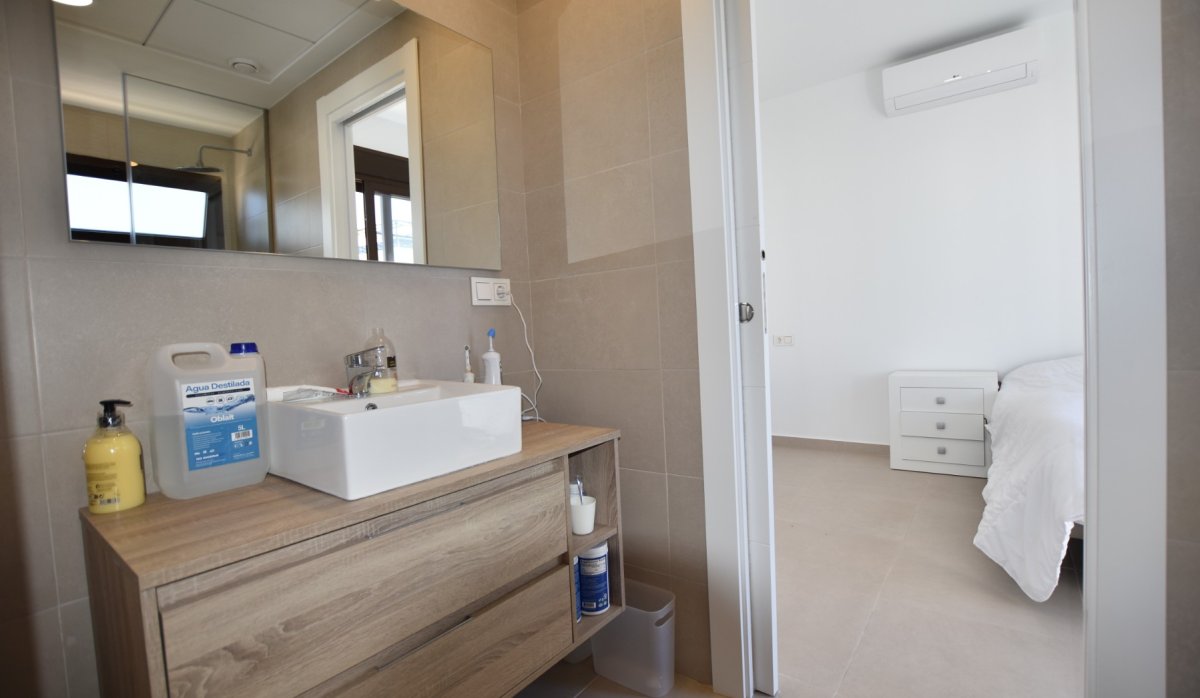 Resale - Villa - Benijofar