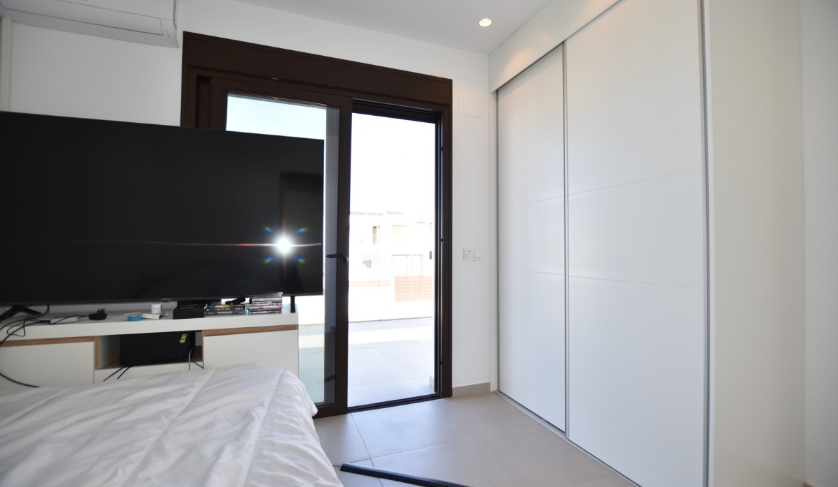 Resale - Villa - Benijofar