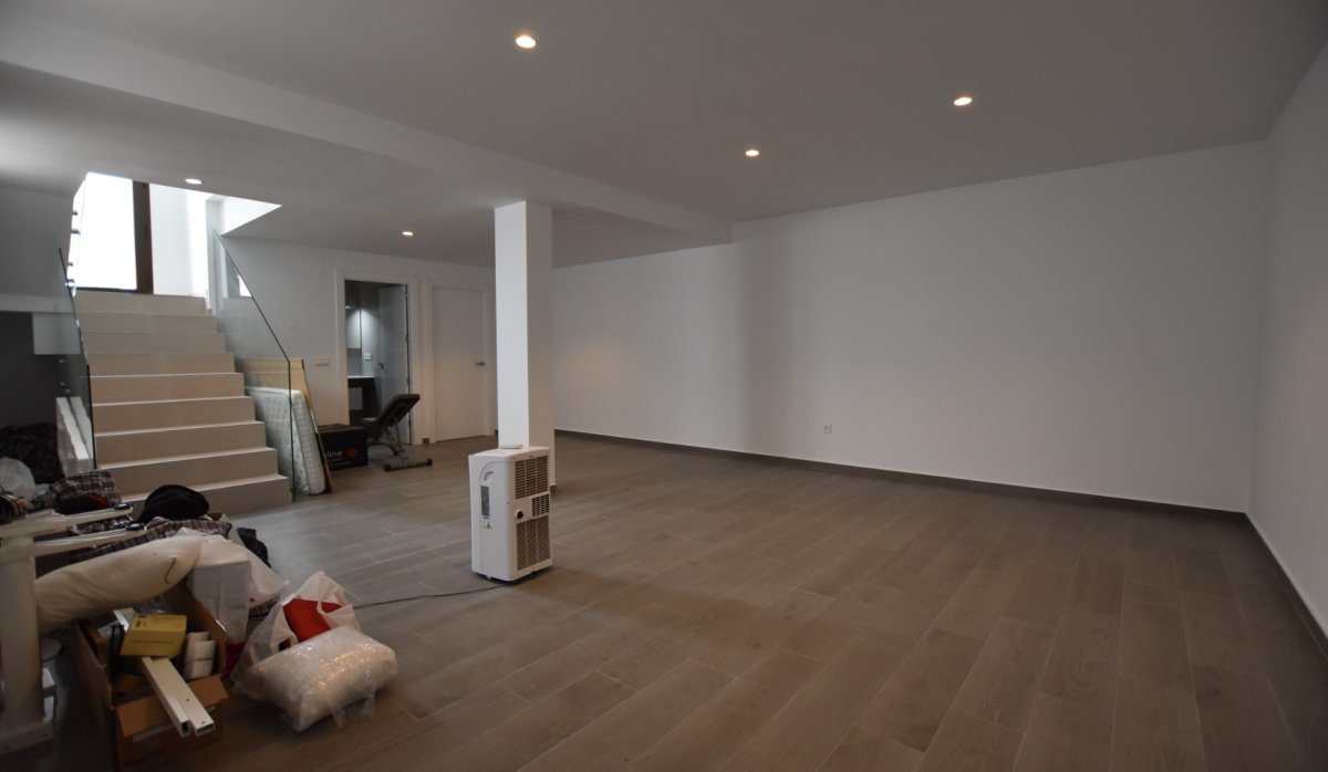 Resale - Villa - Benijofar